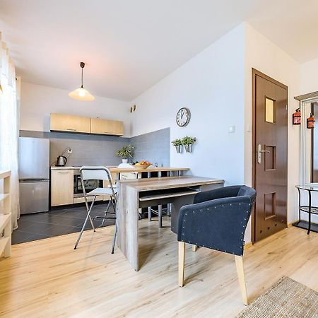 Apartament Z Balkonem I Bezplatnym Parkingiem Gdańsk Extérieur photo