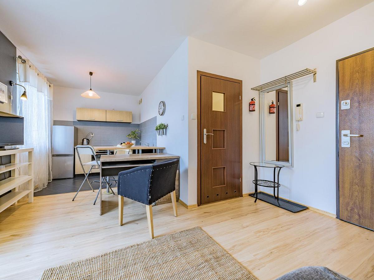 Apartament Z Balkonem I Bezplatnym Parkingiem Gdańsk Extérieur photo